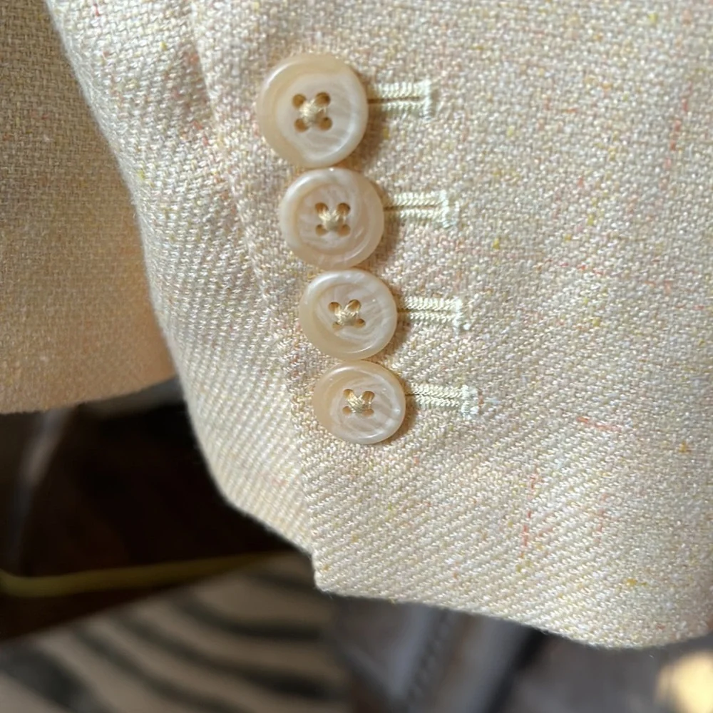 Lands End light yellow one button faux pocket blazer - Picture 8 of 11